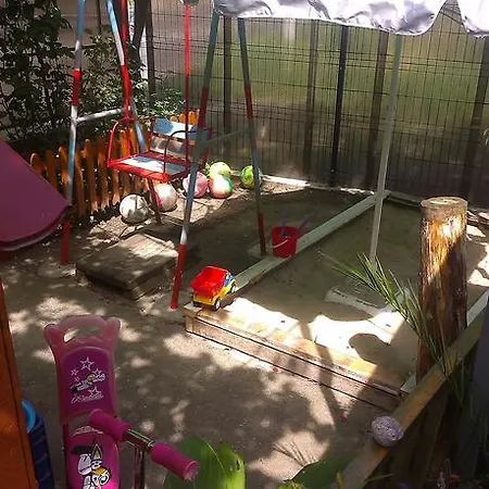 Pensjonat Casa Ade *